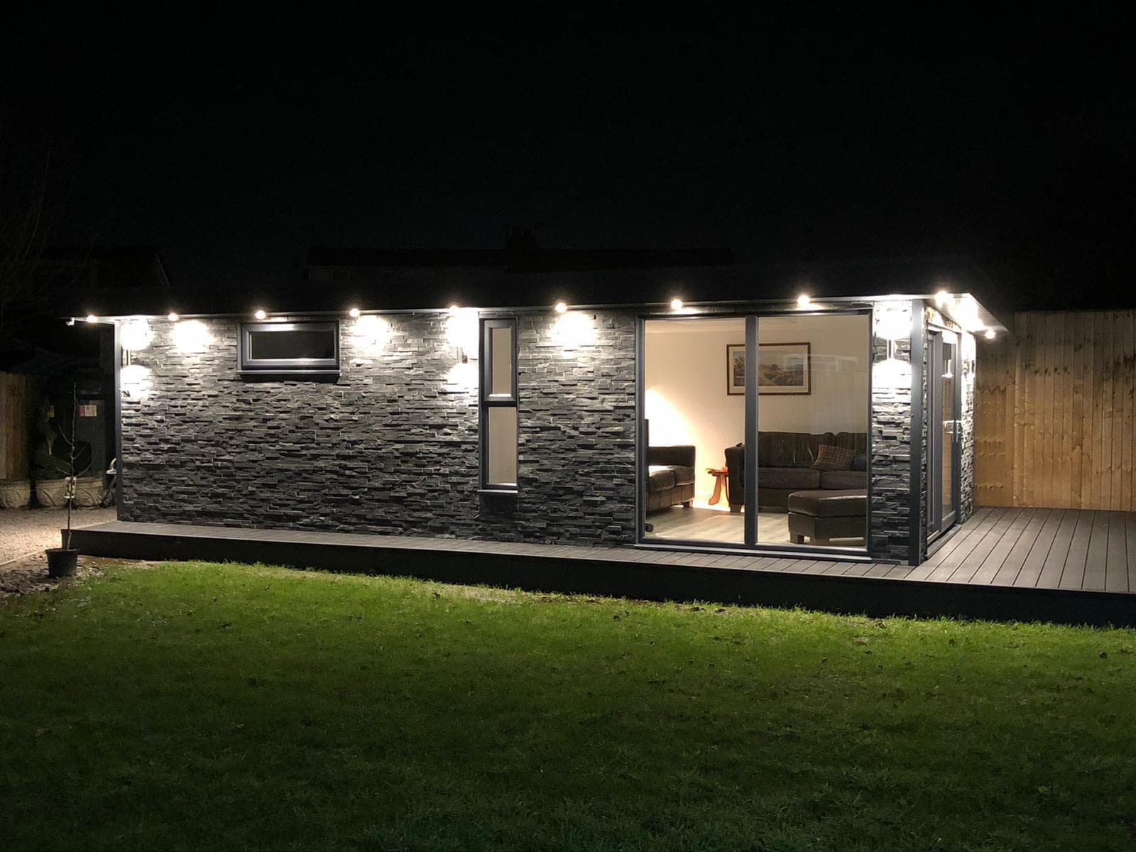 Oeco Garden Rooms garden office