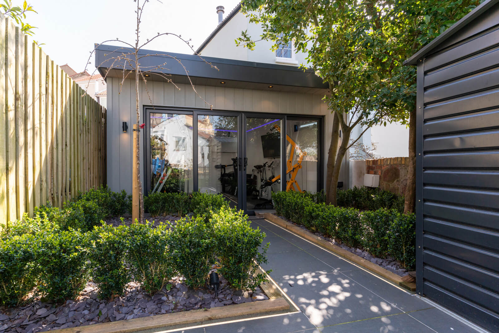 Vivid Pods garden office
